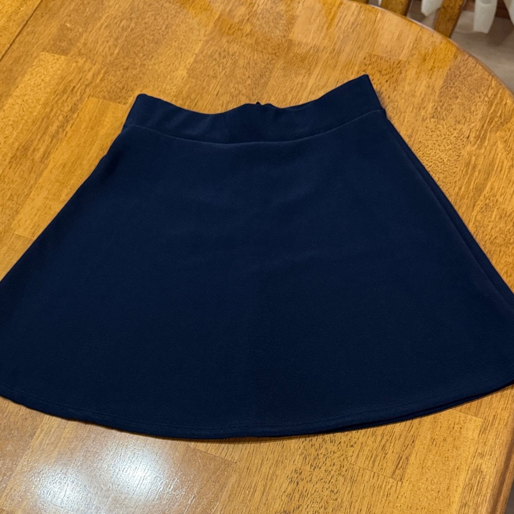 B Jewel Classic Navy Skater Skirt—size small